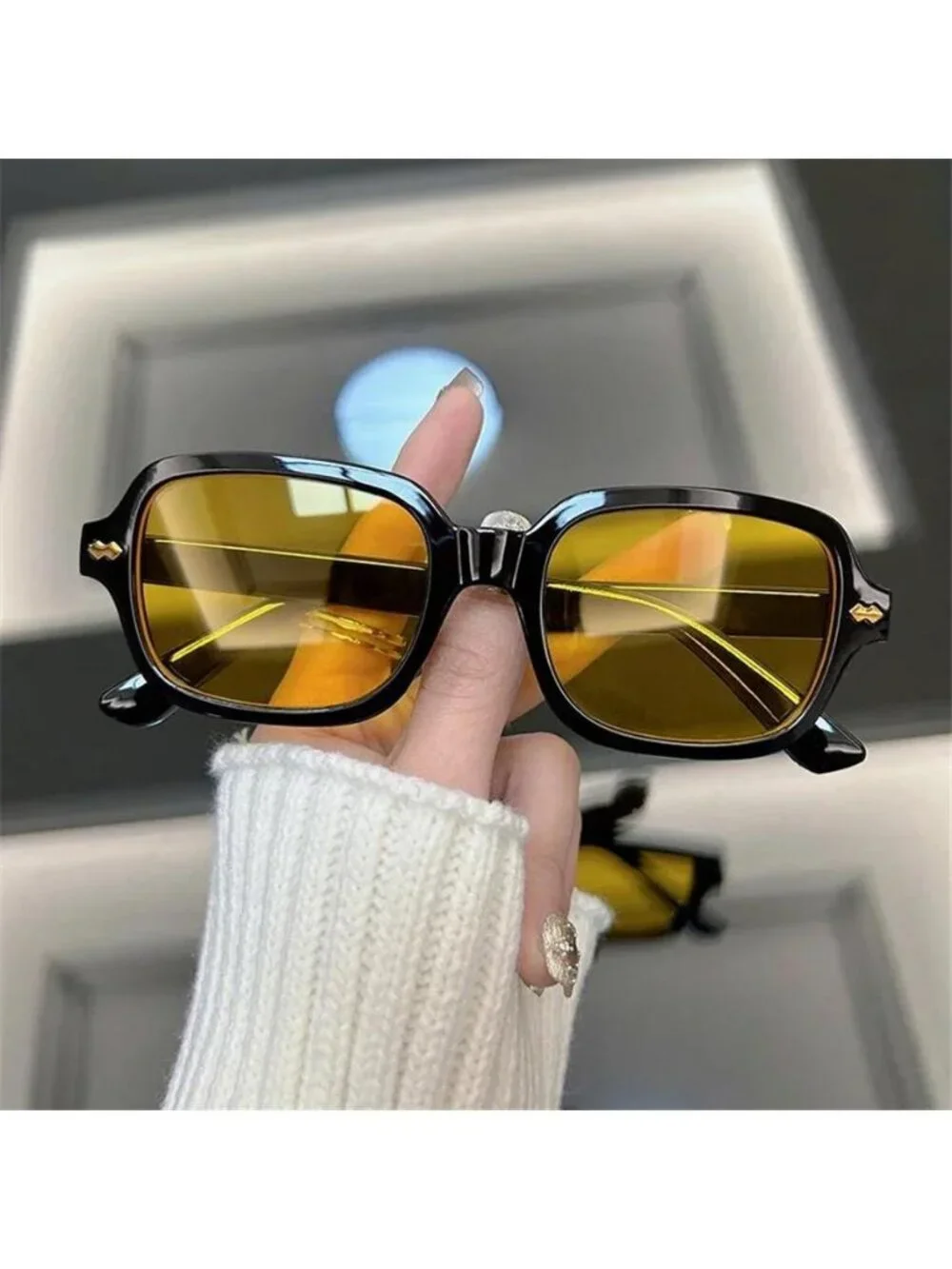 Retro Square  Sunglasses